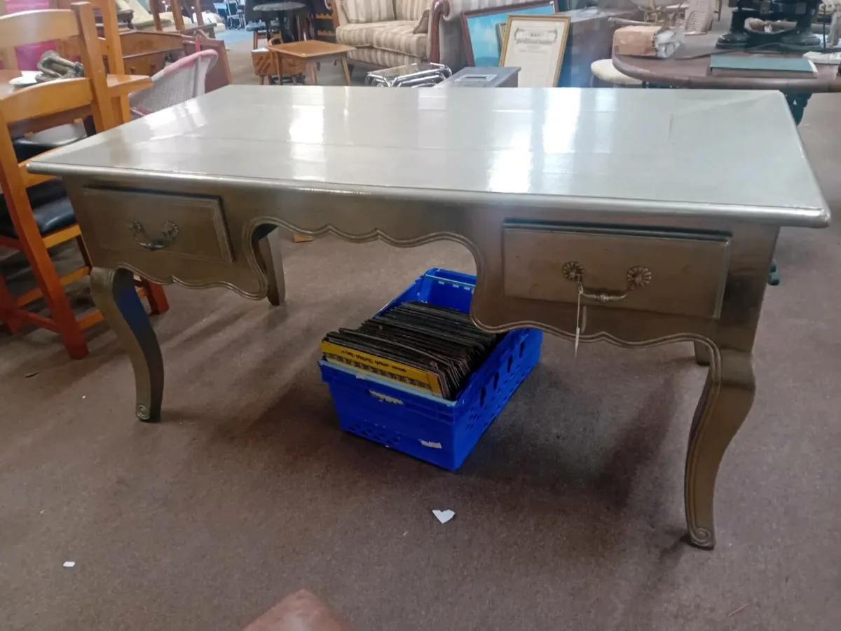 Large Decorative Aluminium Office Desk - Image 3