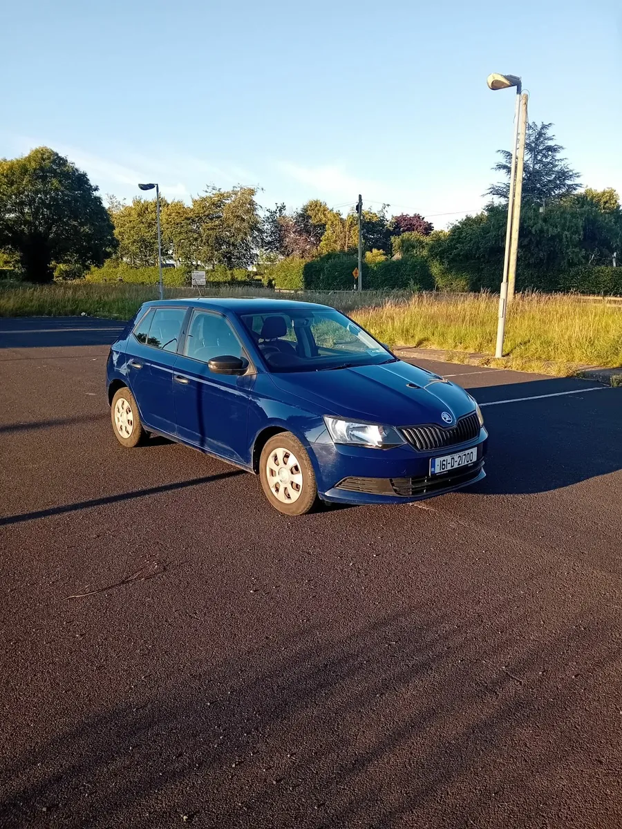 Skoda Fabia 2016 - Image 2
