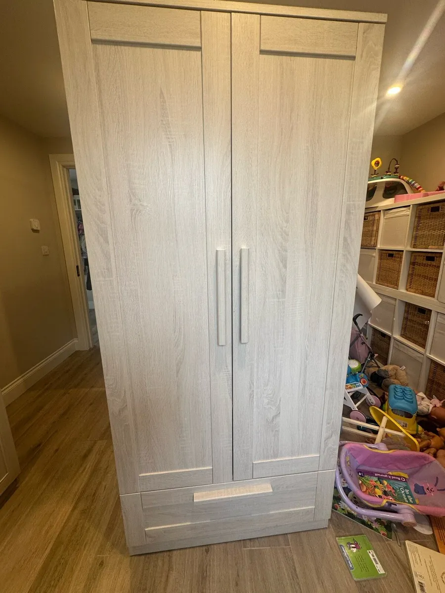 Kids wardrobe and changing unit - Image 2
