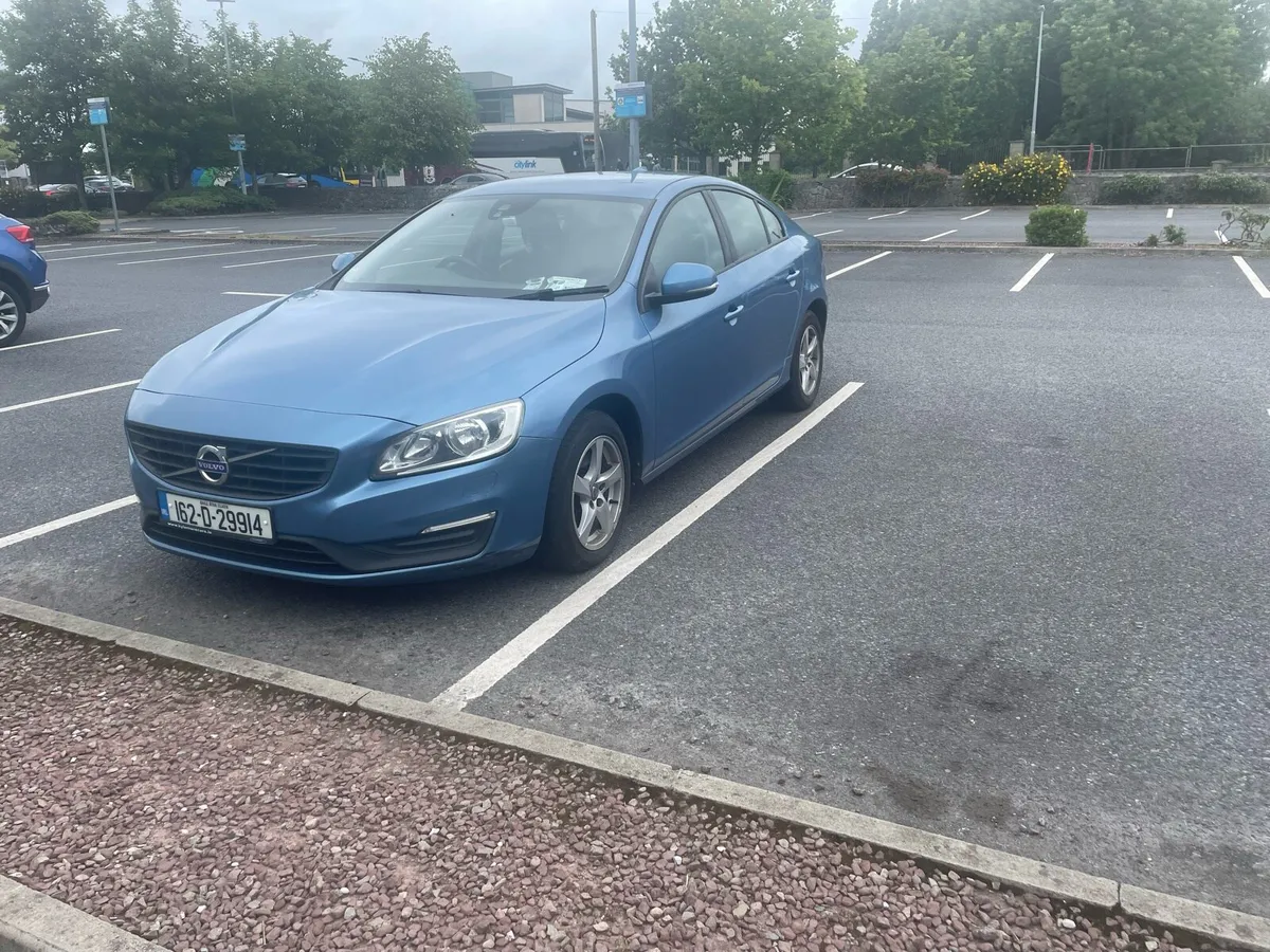 Volvo S60 2016 D3 - Image 3