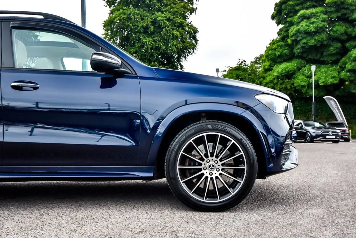 Mercedes-Benz GLE-Class 350de AMG Premium Plus 4m - Image 3