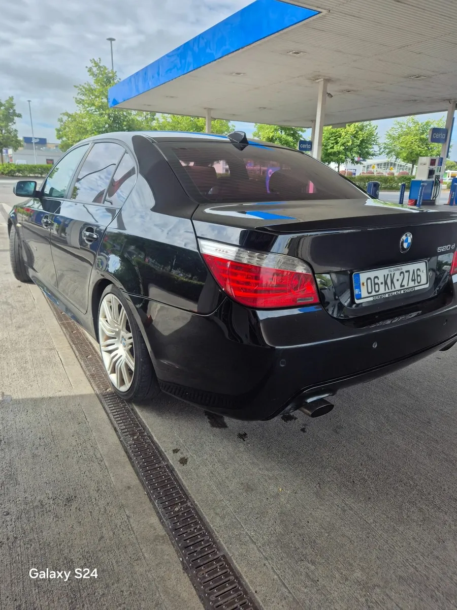 BMW 5-Series 2006 - Image 4