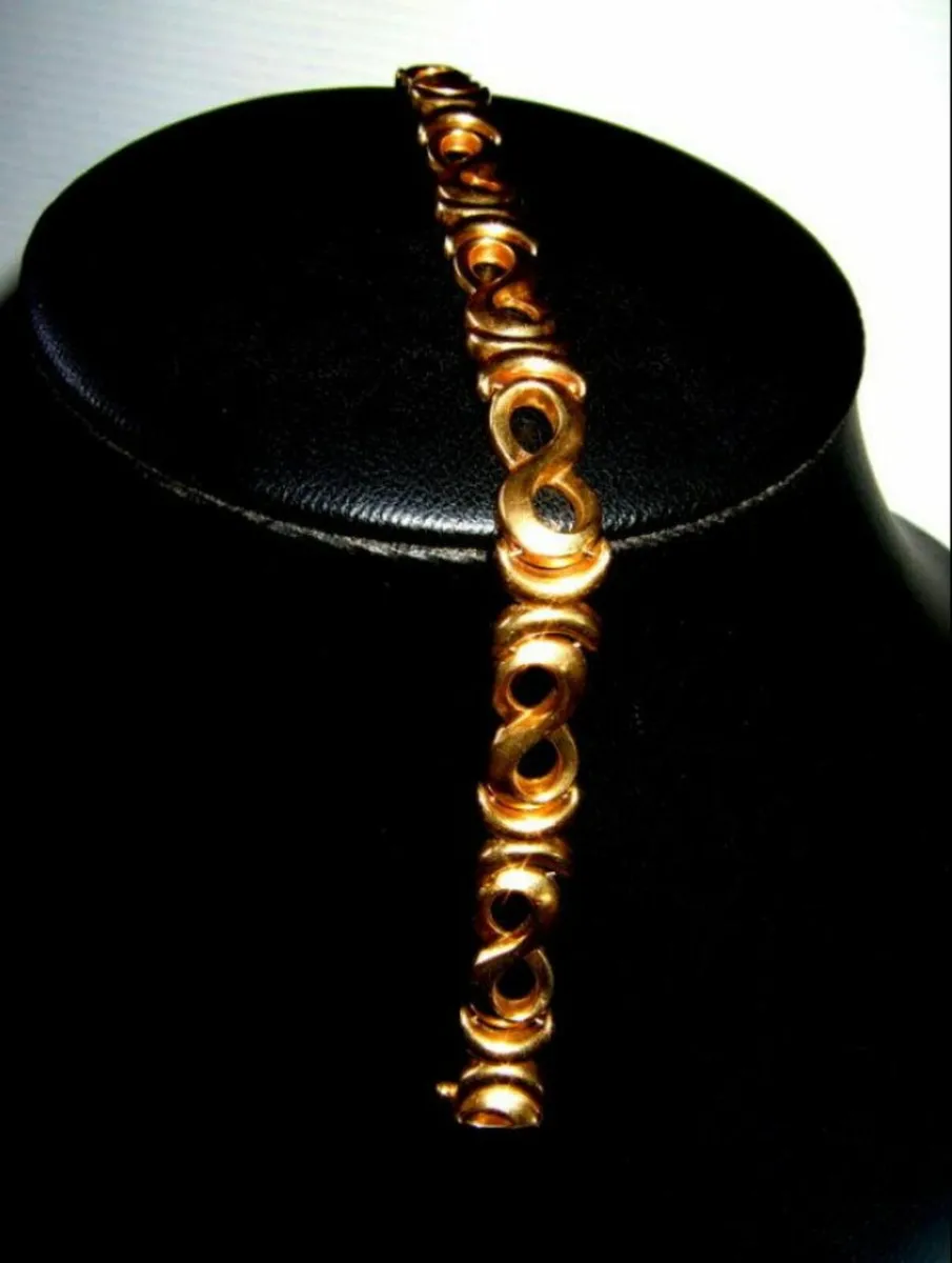 Vintage 9ct Gold Hallmarked Italian Bracelet - Image 4