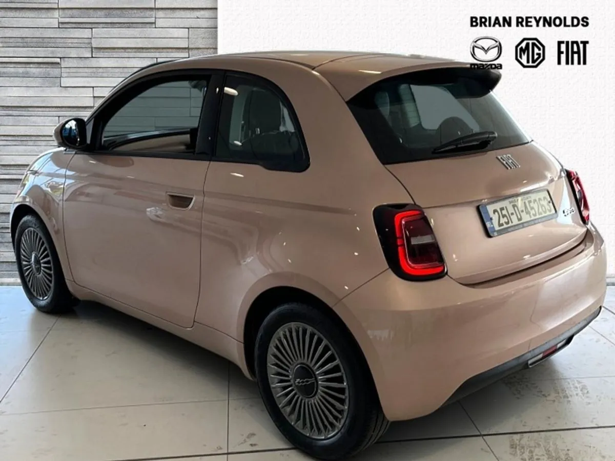 Fiat 500e 500 E Icon 42kwh 3DR Auto - Image 4