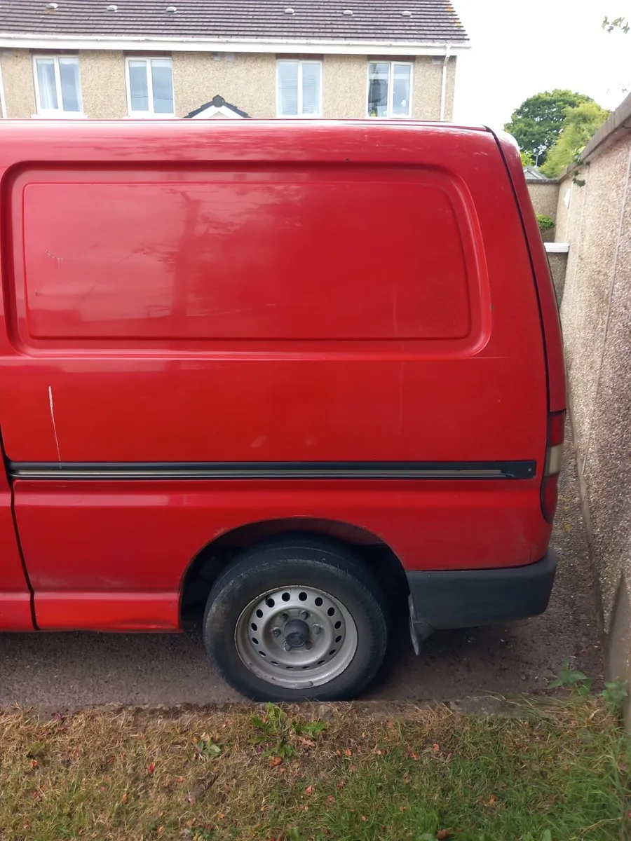 2007 Toyota hiace diseal - Image 3