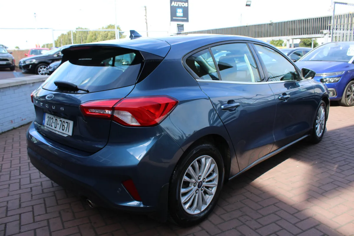 FORD FOCUS 1.0 ECOBOOST TITANIUM 5DR HATCHBACK // - Image 4