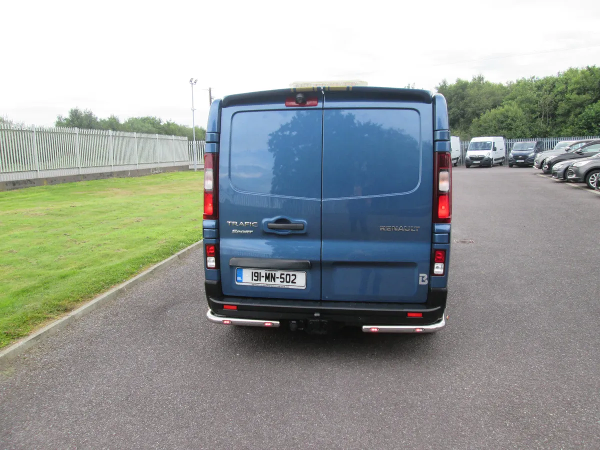 2019 Renault Trafic Sport 1.6 Dci Lwb 98,751 Km - Image 4