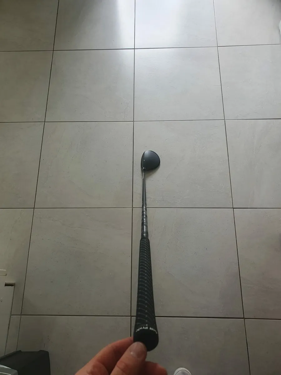 Taylormade qi35hl 16.5 3 wood stiff shaft - Image 3