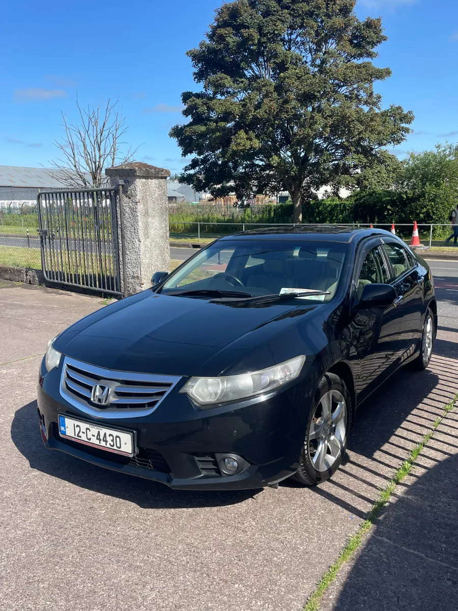 Honda Accord 2012 - Image 4