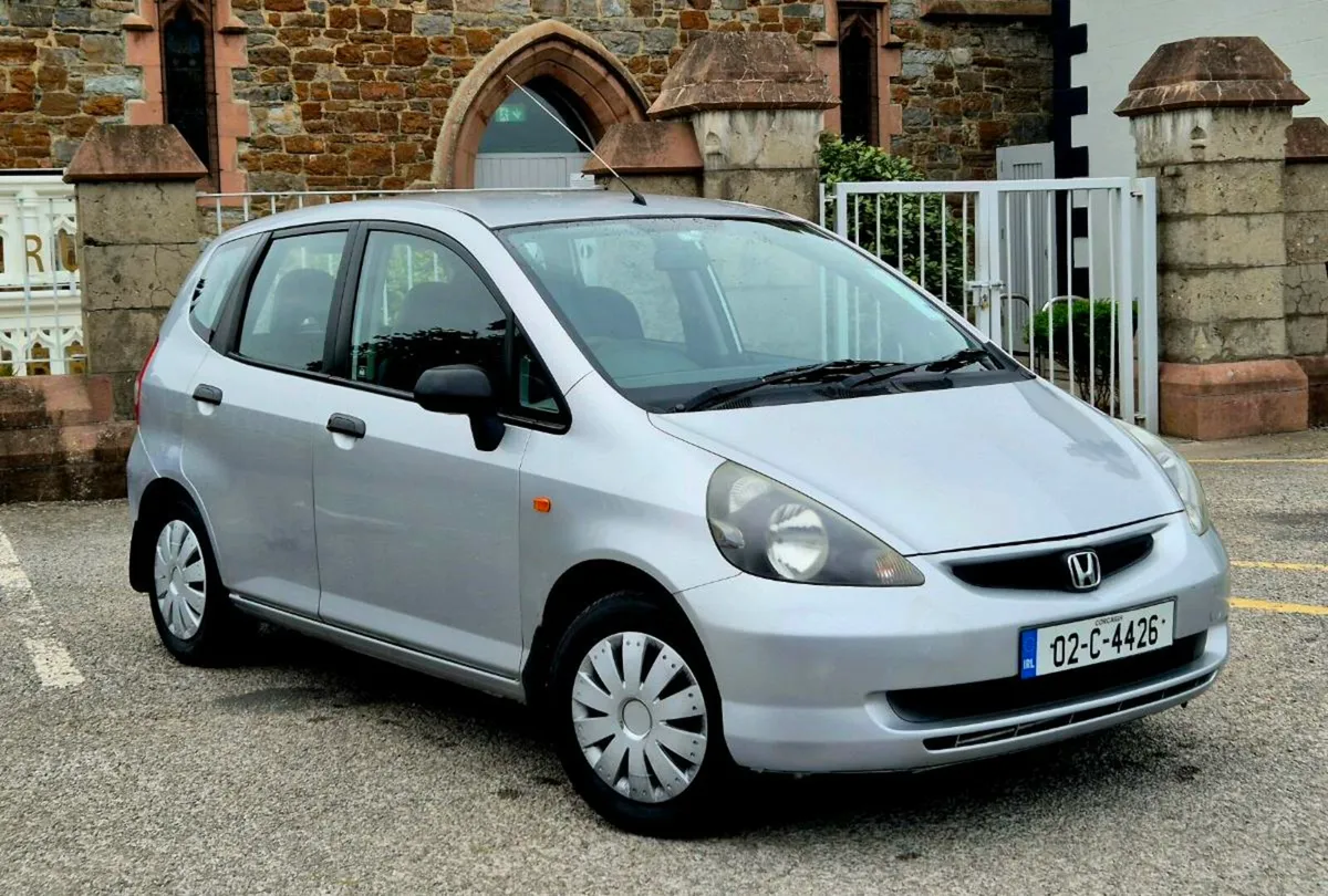 02" HONDA JAZ 1.3 NCT'D 11/25 ONLY 115K MILES - Image 1