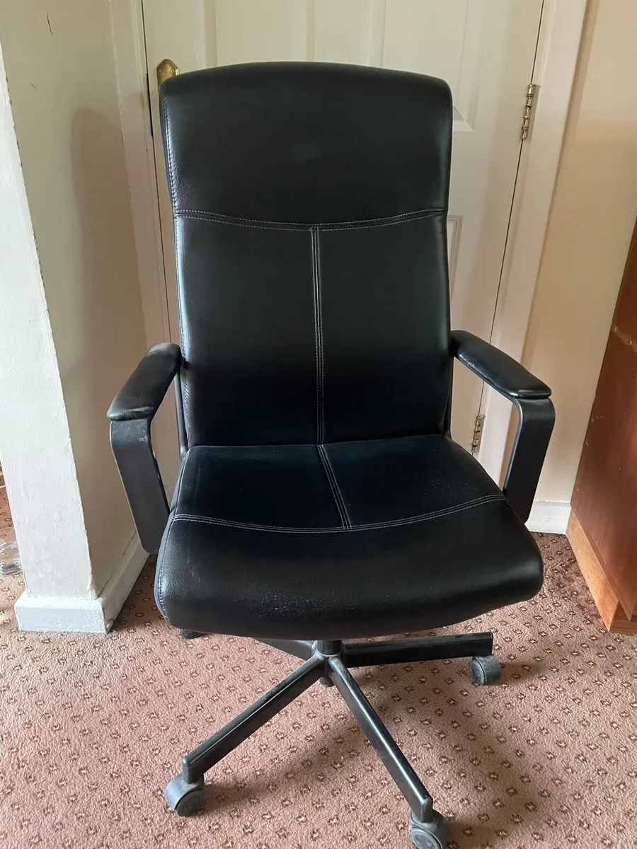 Office Chair - Image 1
