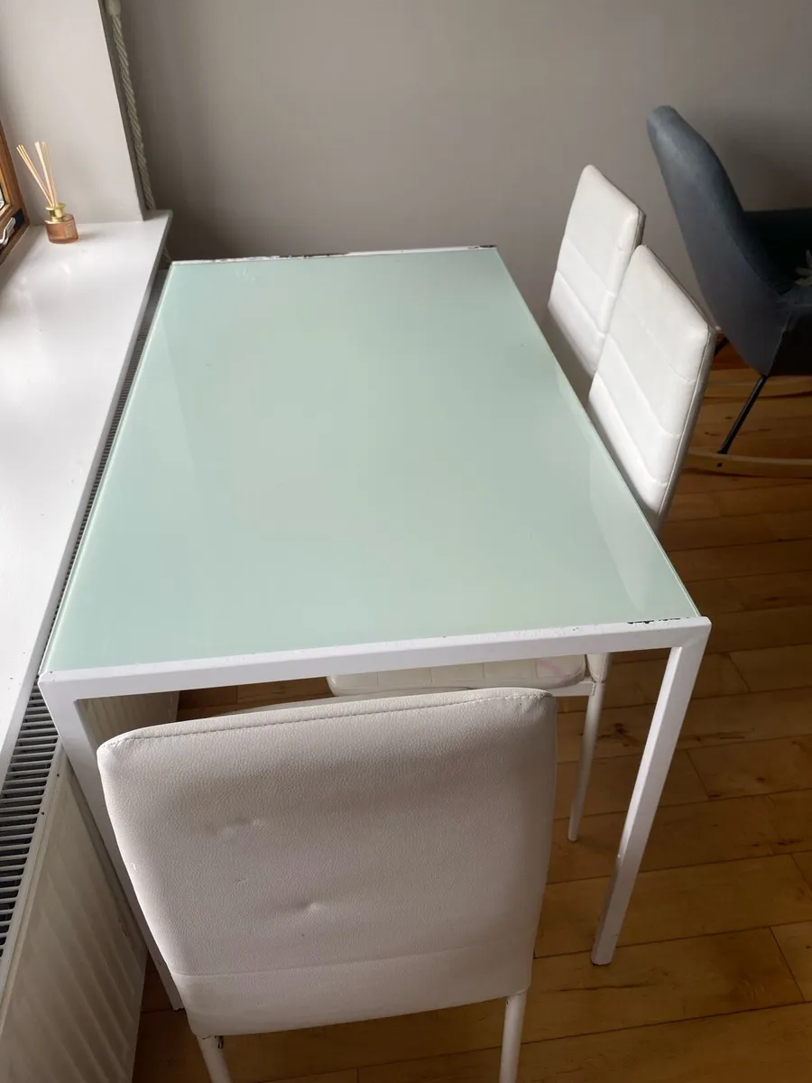 Kitchen Table with 4 Chairs - Image 3