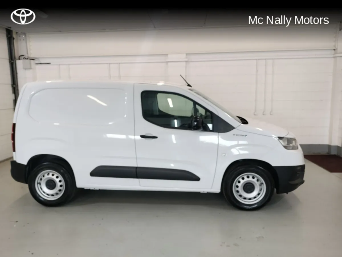 Toyota Proace City CITY EV GX SWB 3DR AUTO - Image 4