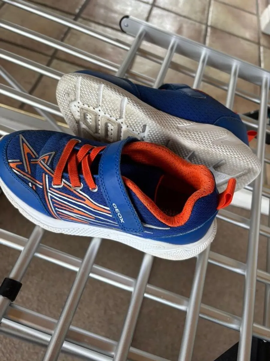 Geoxx runners size 1 - Image 3