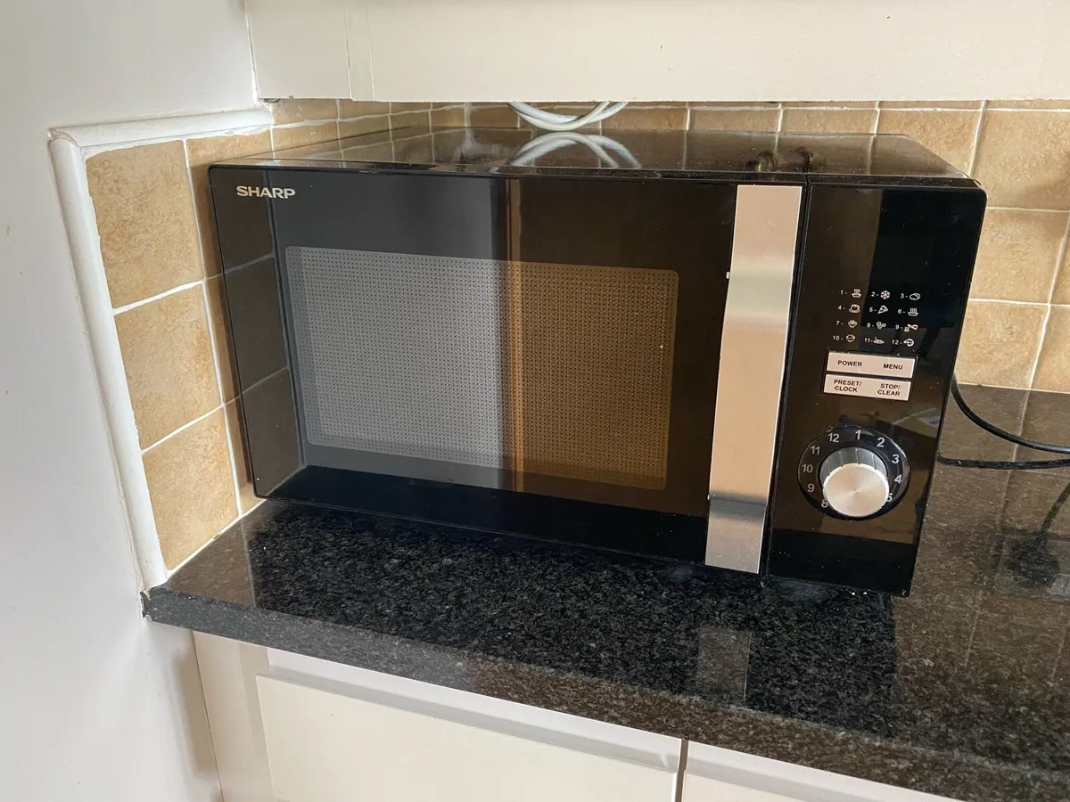 Microwave - Image 1