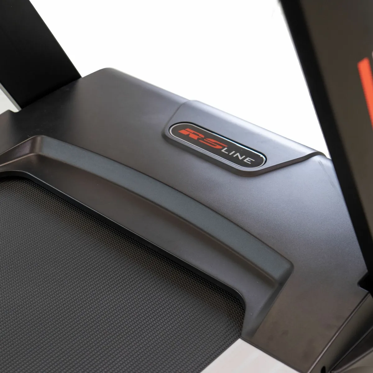 BH Fitness: RS2000 Multimedia Treadmill - Image 3