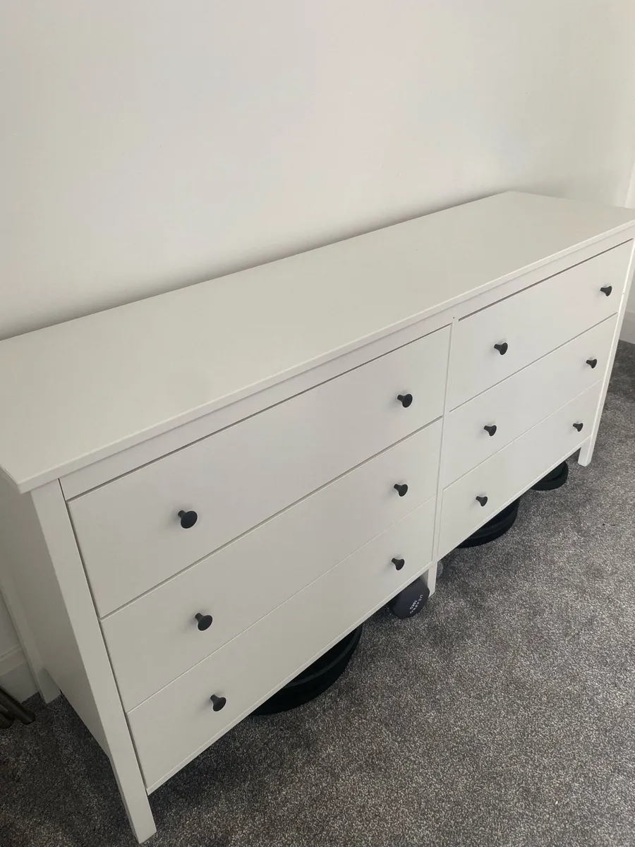 Chest of Drawers - Image 1