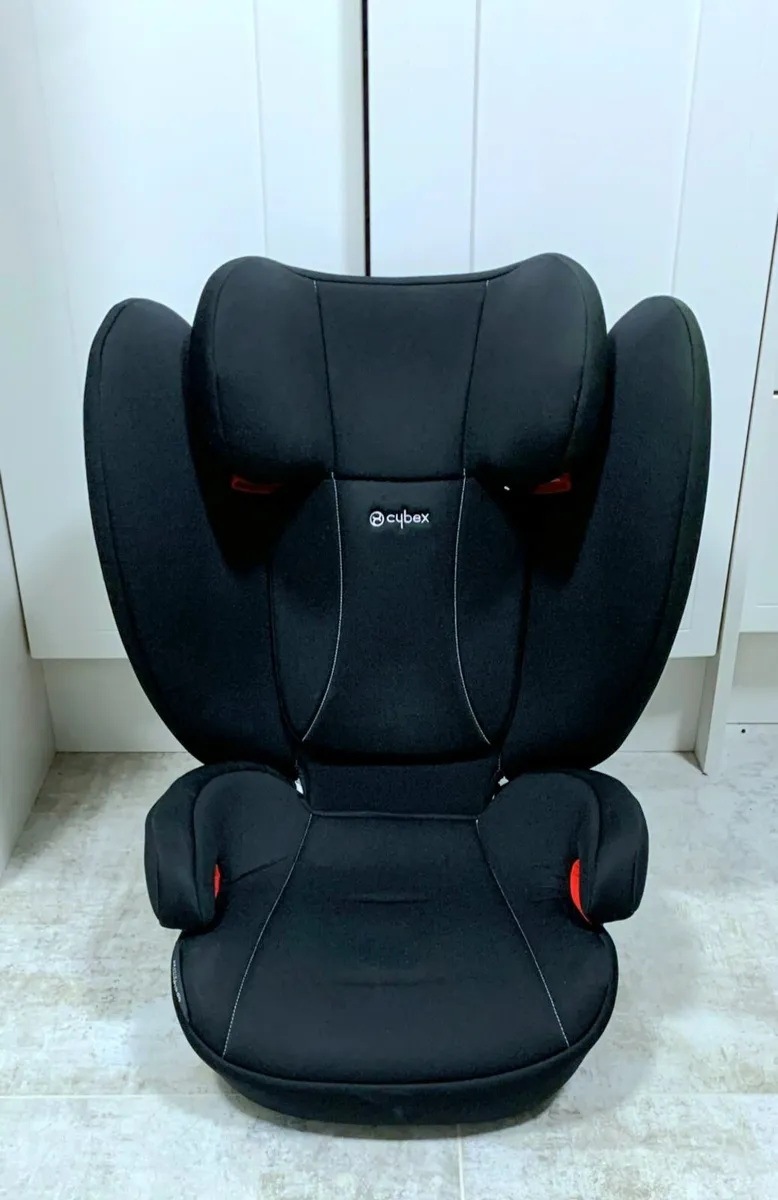 Cybex Pallas B2 Fix Car Seat – €90 - Image 2