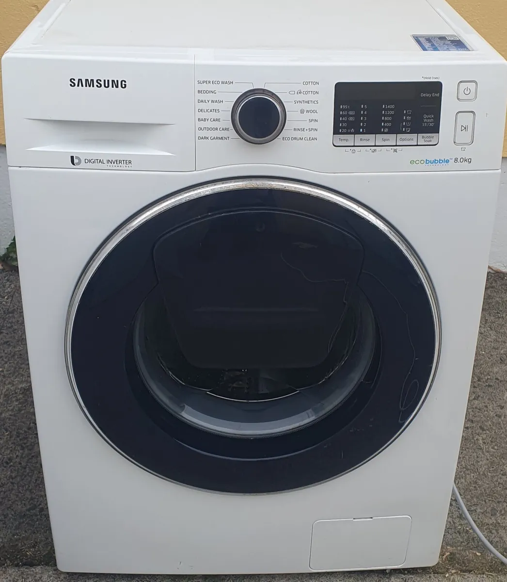 Washing machine - Image 1
