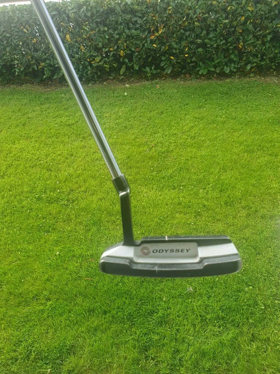 Oddessey Versa Putter - Image 1