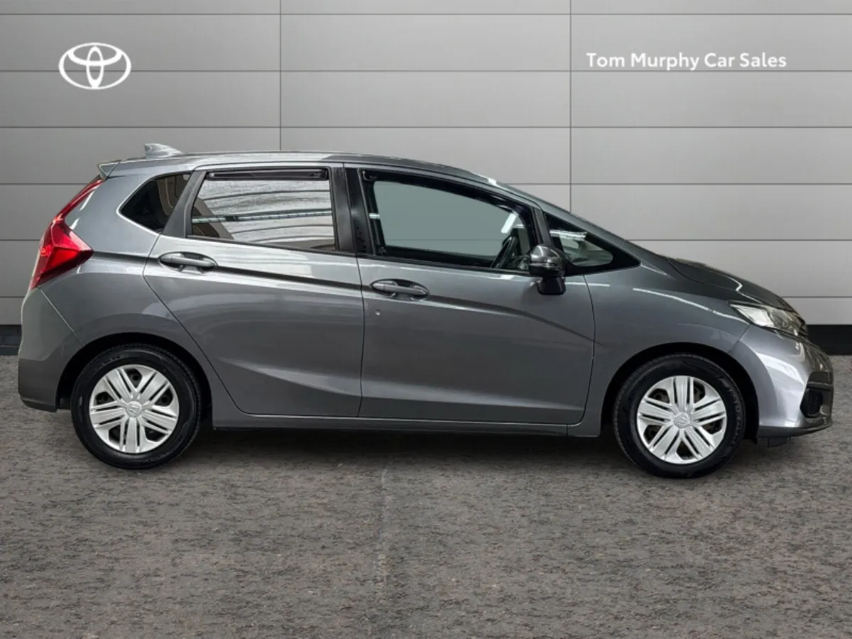 Honda Jazz 1.3 I VTEC SE 5DR - Image 3