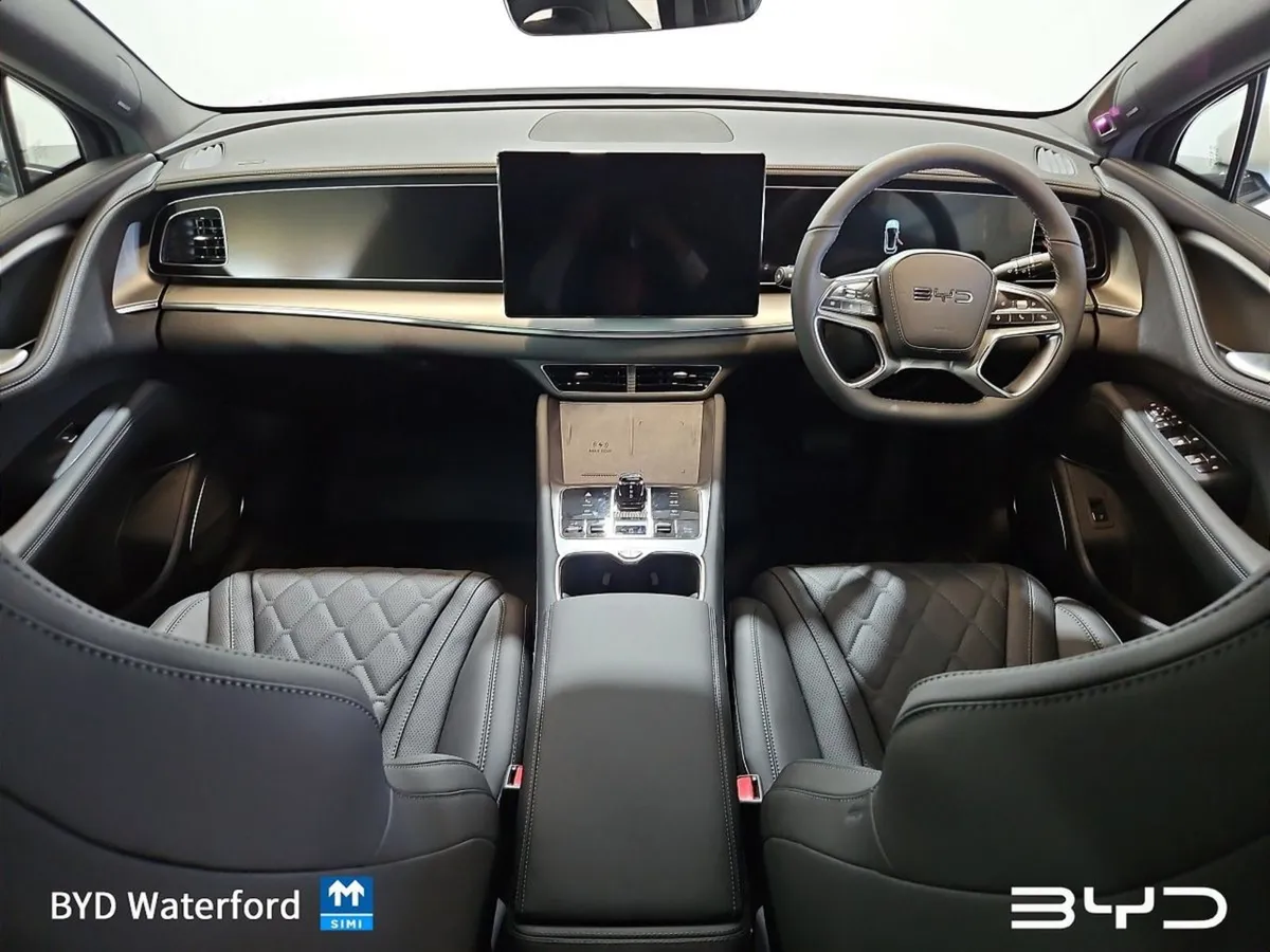 BYD SEALION 7  252 Delivery  Comfort 82.5 kWh Bla - Image 3