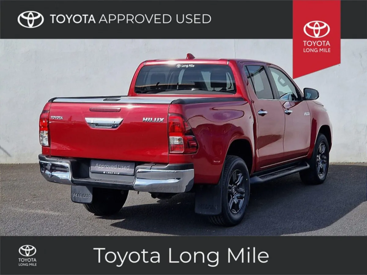 Toyota Hilux 2.8 Sr5 D/Cab Auto - Image 3