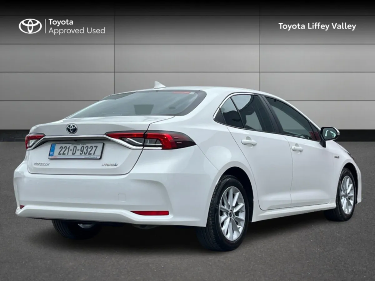 Toyota Corolla COROLLA HYB LUNA SALOON - Image 2
