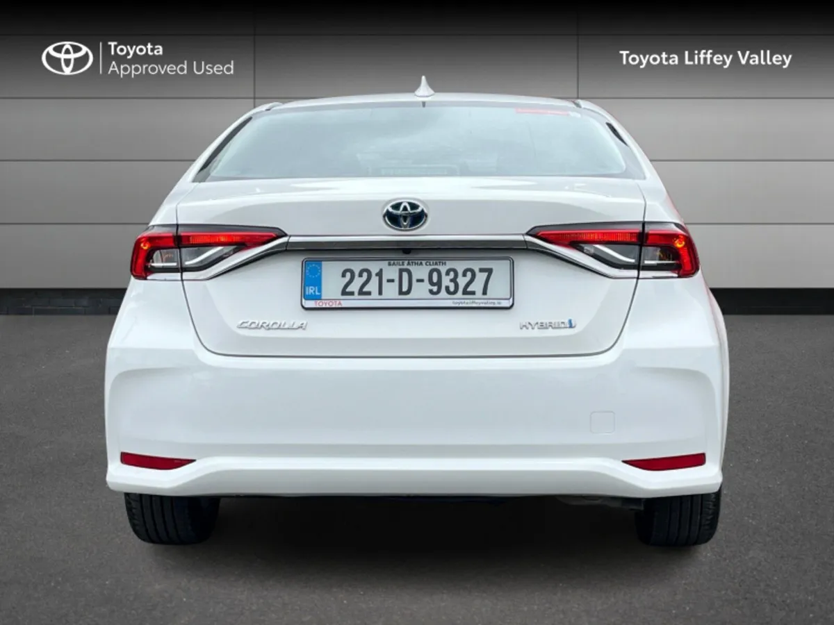 Toyota Corolla COROLLA HYB LUNA SALOON - Image 4