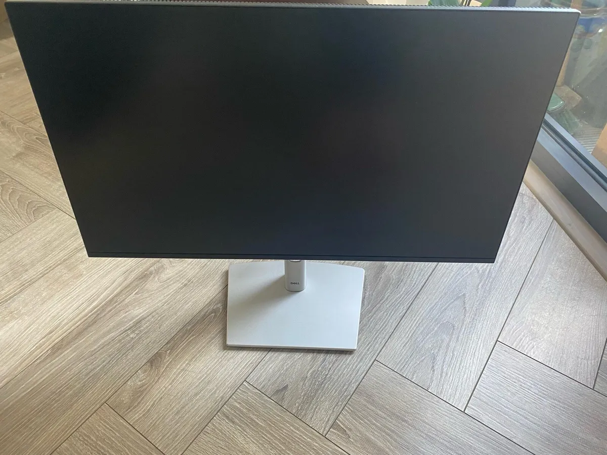 DELL 24’ Monitor - Image 2