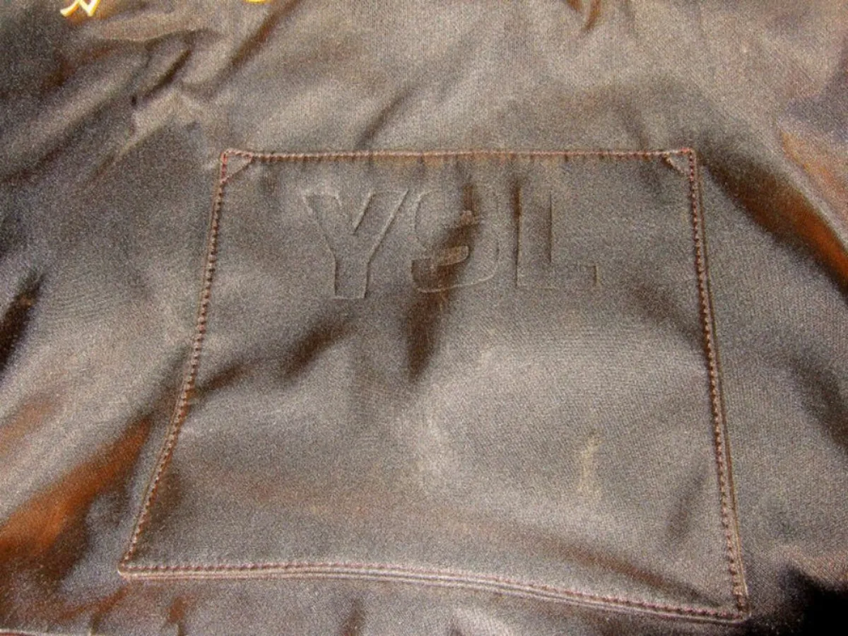 Authentic Reversible YSL Tote/Handbag/Shoulder Bag - Image 3