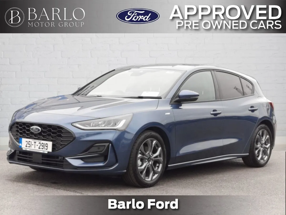 Ford Focus 1.0 St Line Mhev 125PS - Image 3