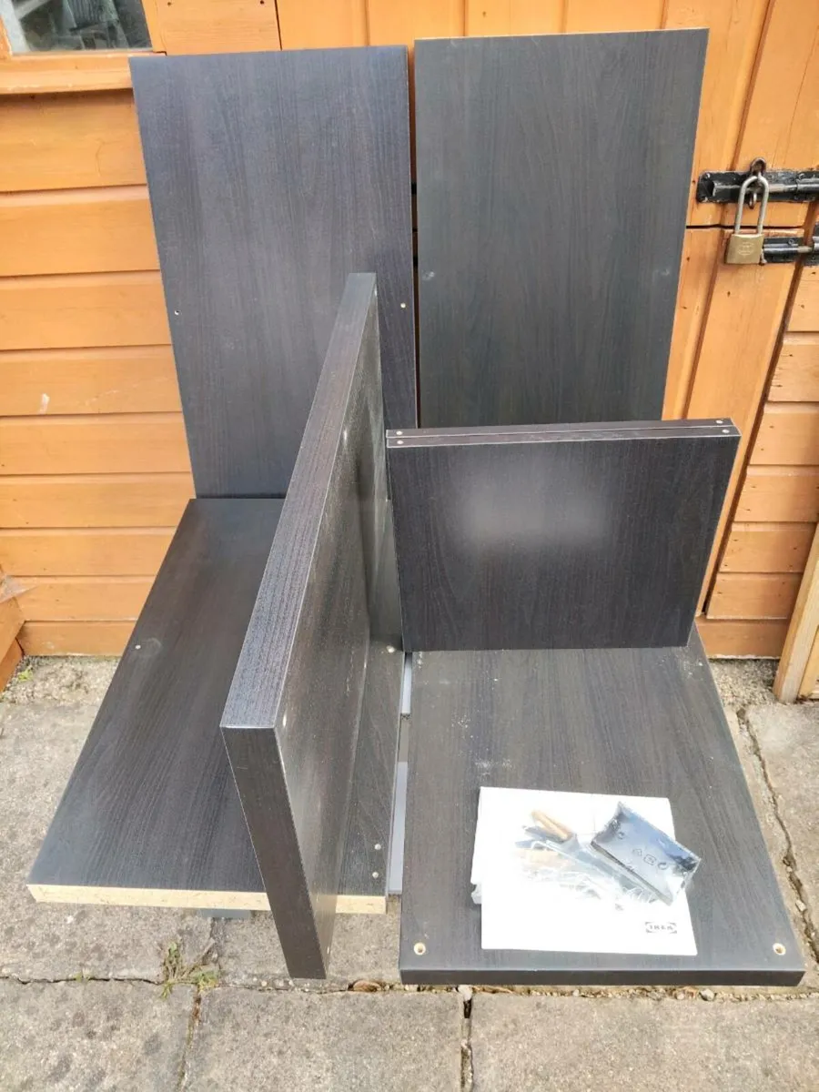 IKEA KALLAX SHELVING UNIT. - Image 2