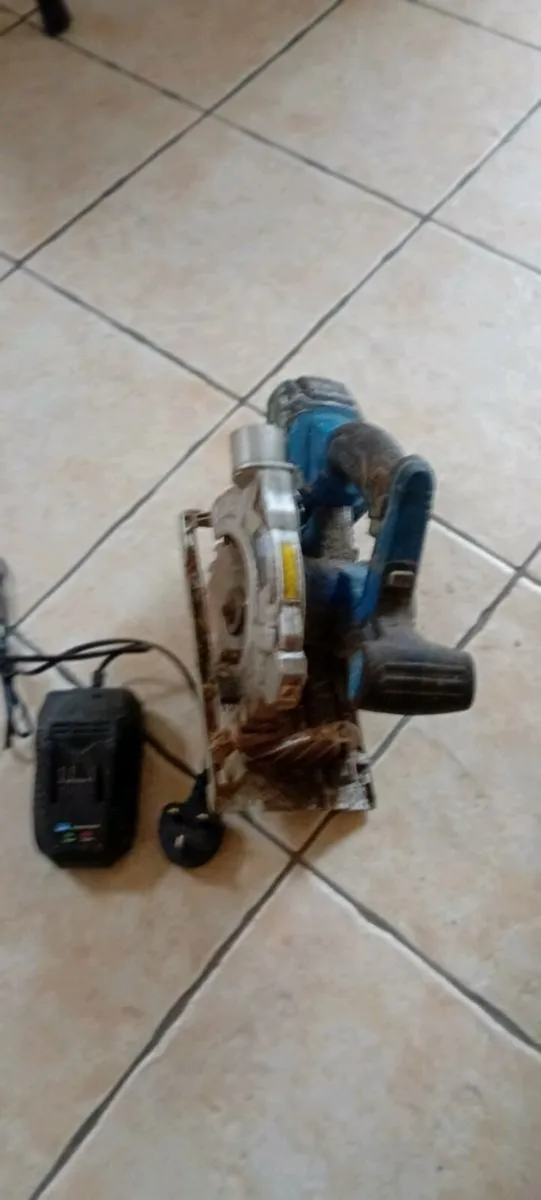 Saw - Image 2