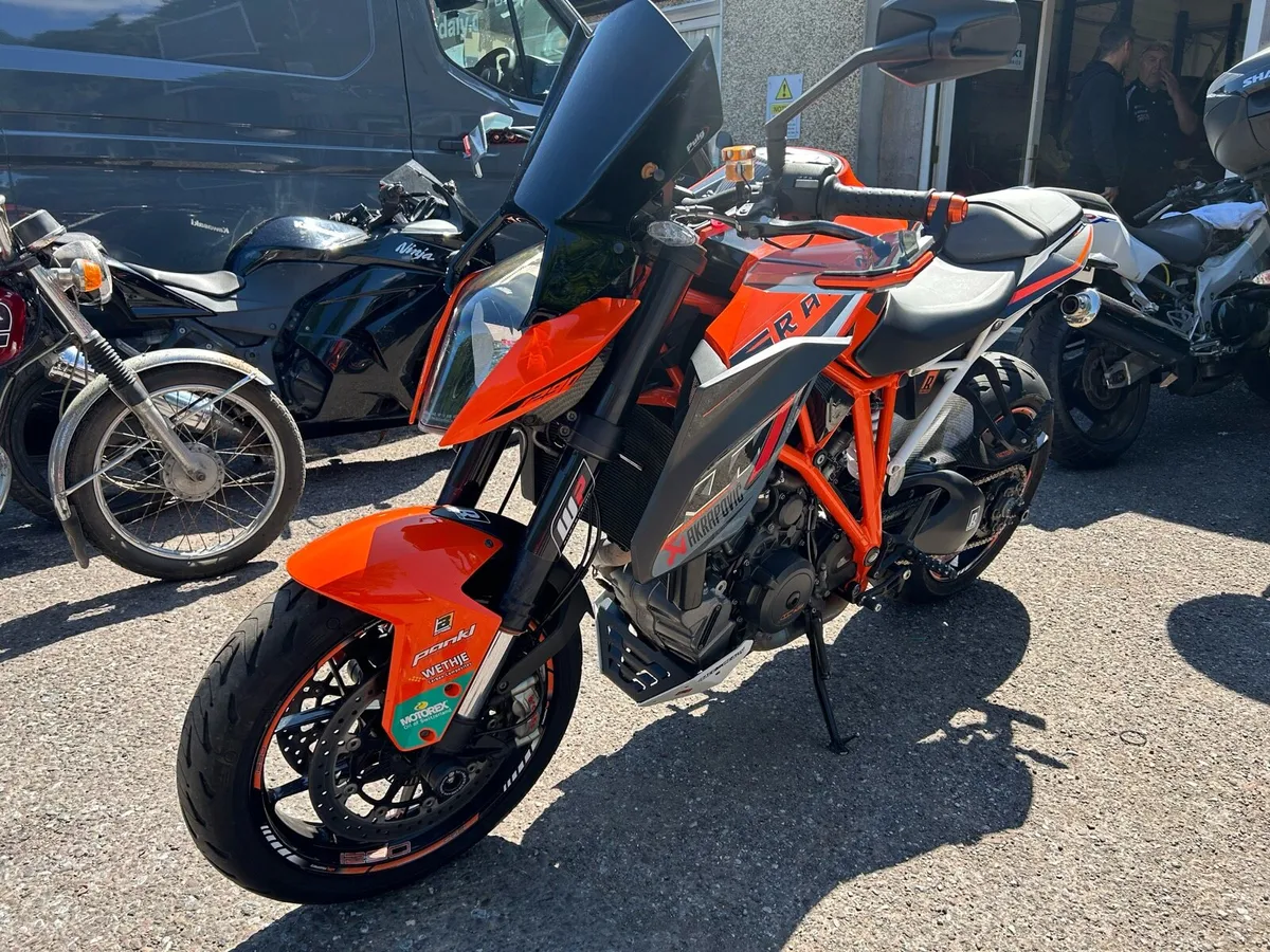KTM Super Duke 1290 - Image 2