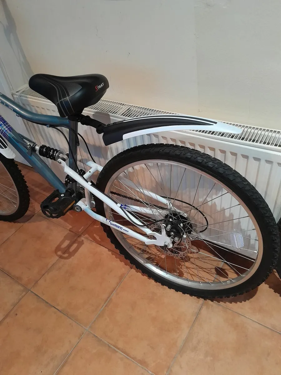 Bicycle - Image 2
