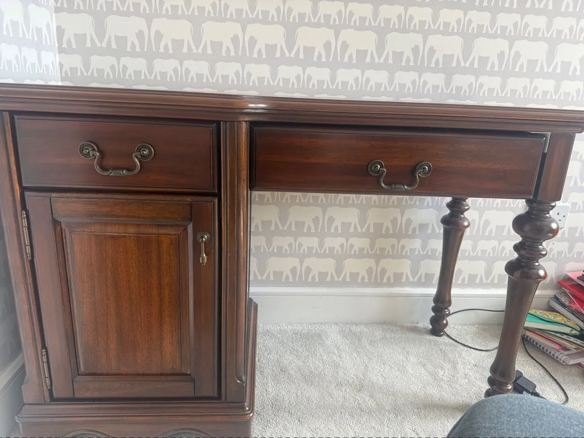 Table - Image 2