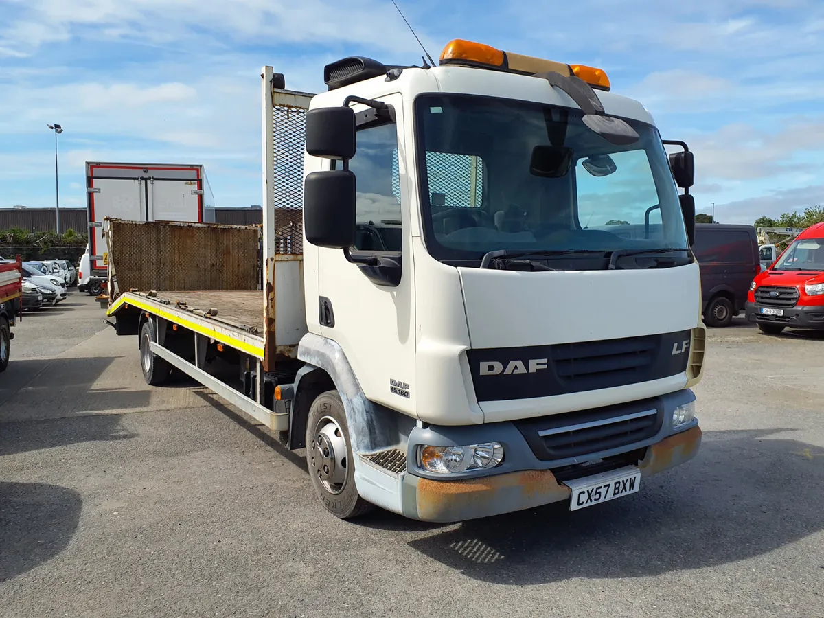 Daf 7.5 ton recovery truck only 50,000 miles - Image 1
