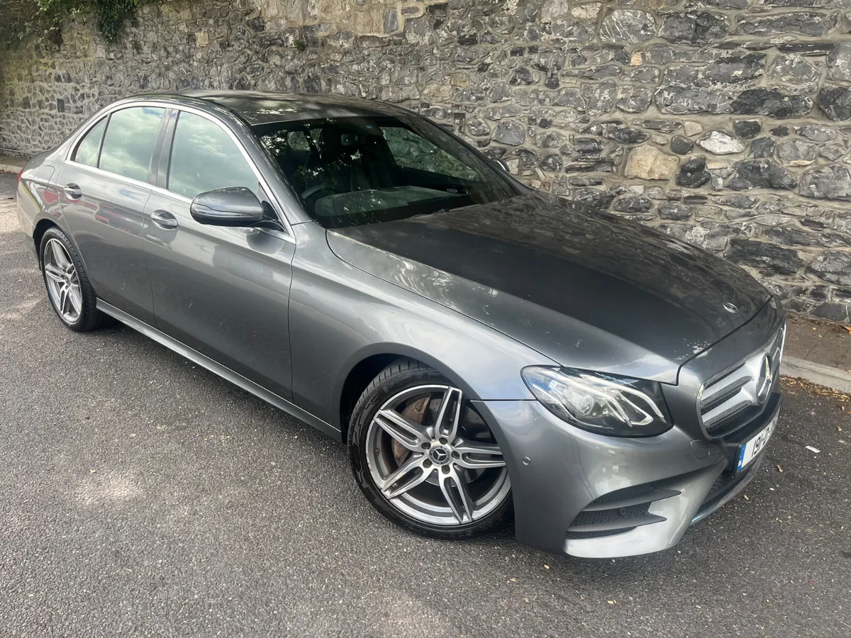 Mercedes-Benz E-Class 2019  200 D AMG LINE 4DR AUT - Image 3