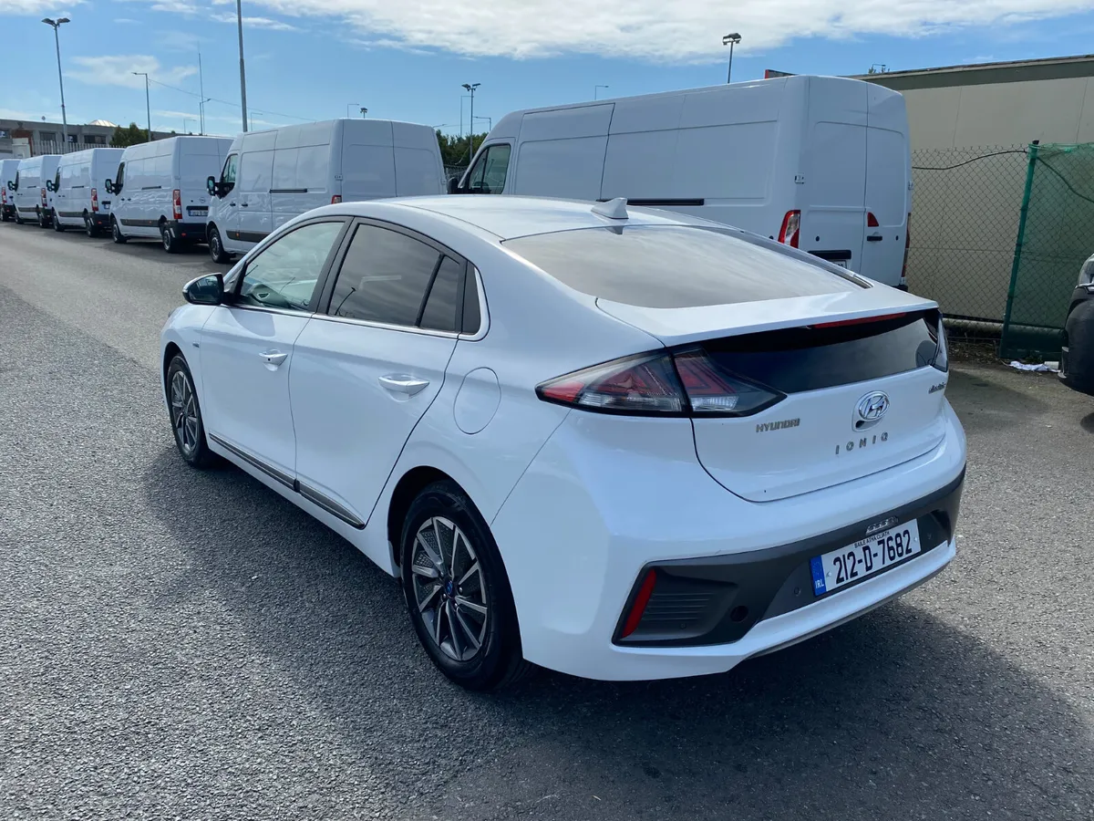 2021 Hyundai IONIQ 38.3KWH Electric - Image 4