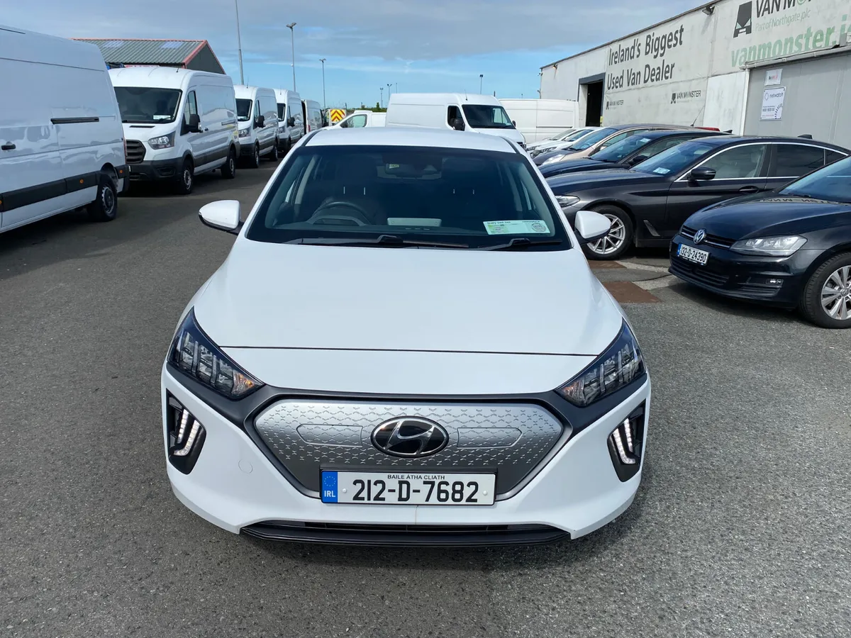 2021 Hyundai IONIQ 38.3KWH Electric - Image 2