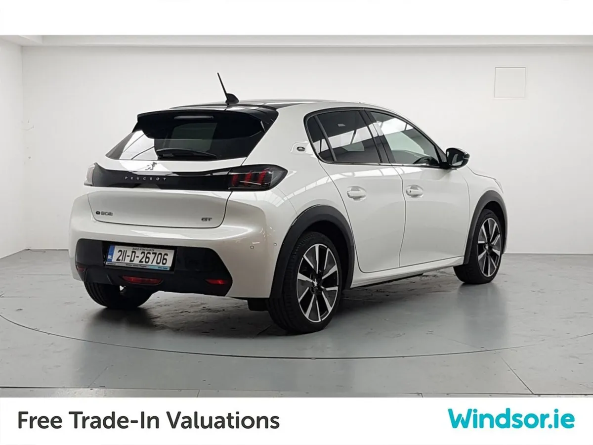 Peugeot 208 Electric 136 bhp (50 Kwh) GT - Image 3