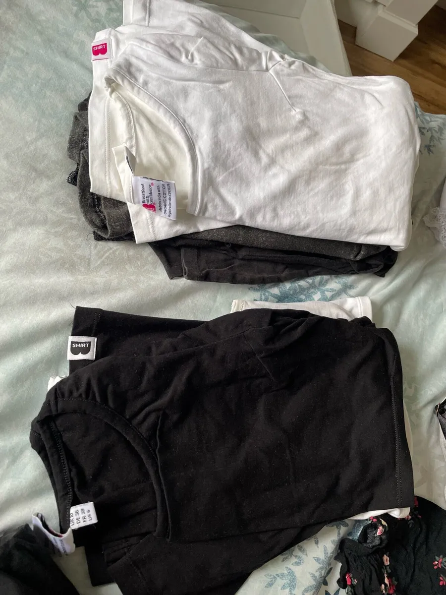 Breastfeeding clothes & maternity clothes - Image 2