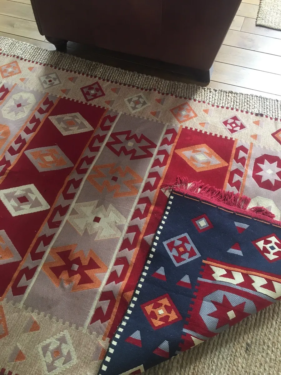 Rug - Image 1