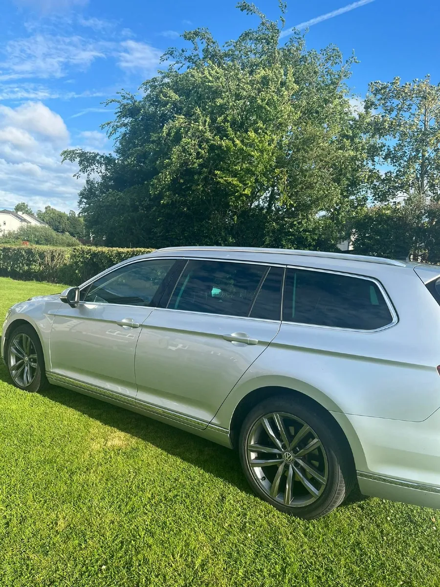 Volkswagen Passat 2.0 TDI GT BMT 150PS 5DR Auto - Image 2