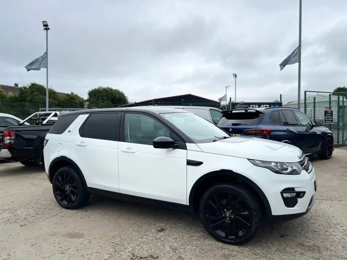 Land Rover Discovery Sport 2017 - Image 4