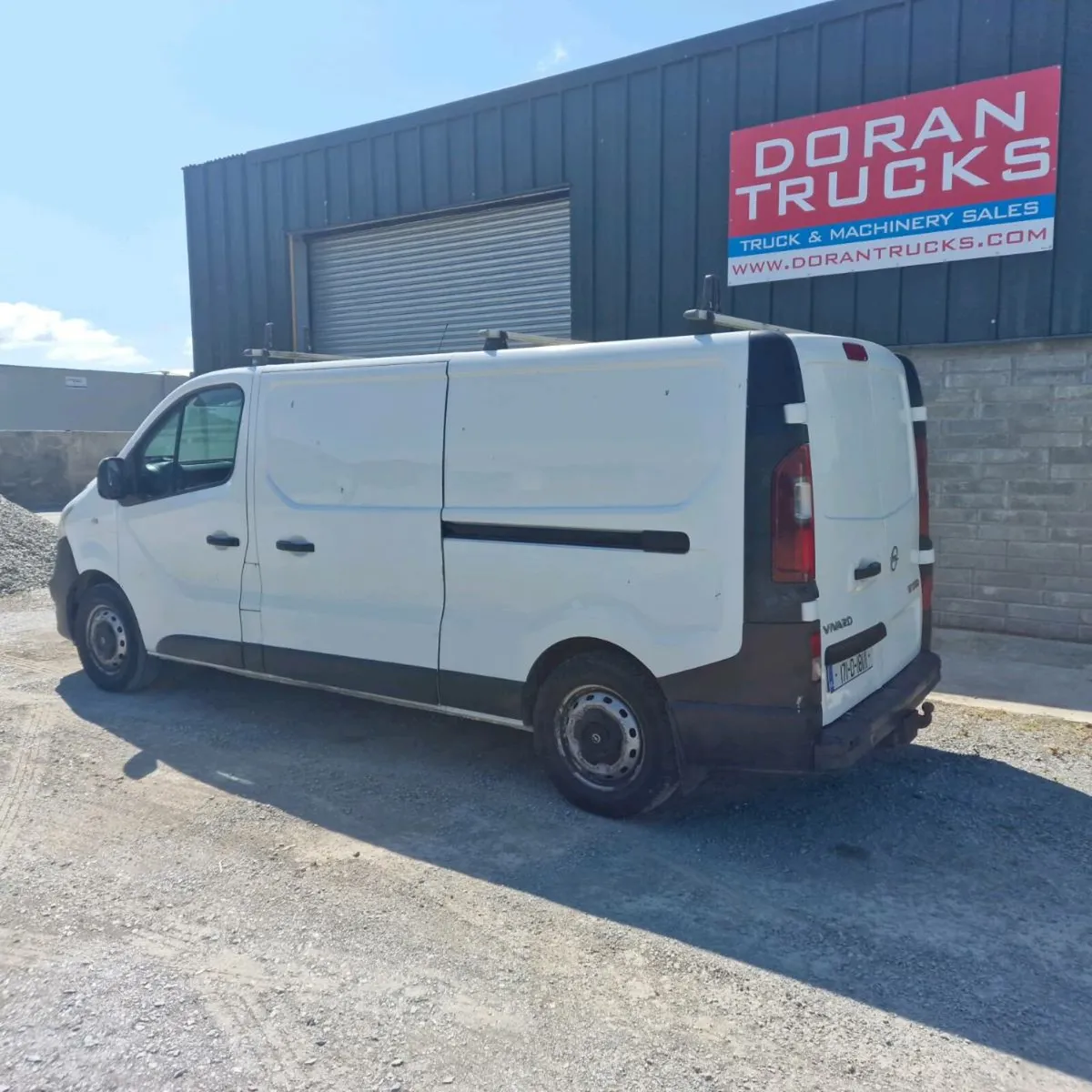 Opel Vivaro 1.6CDTI - Image 2