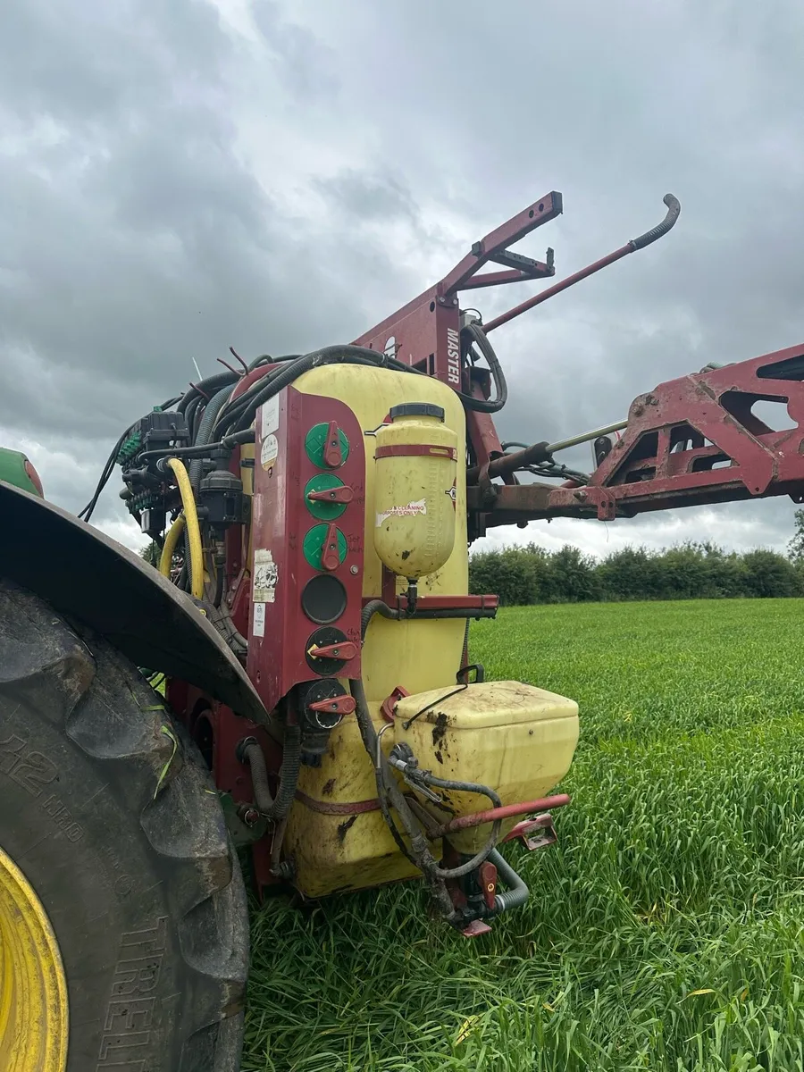 Hardi sprayer - Image 3