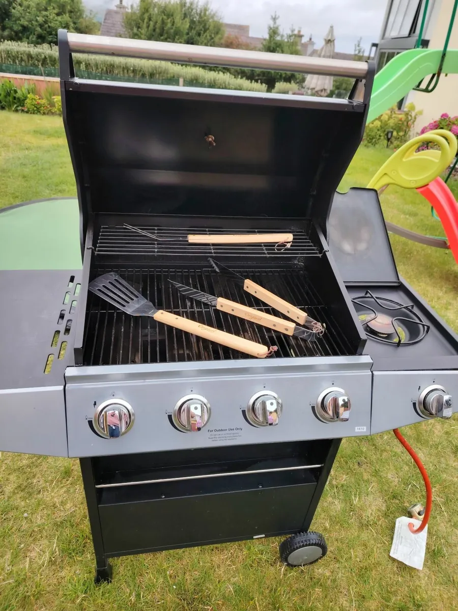 Barbecue - Image 3