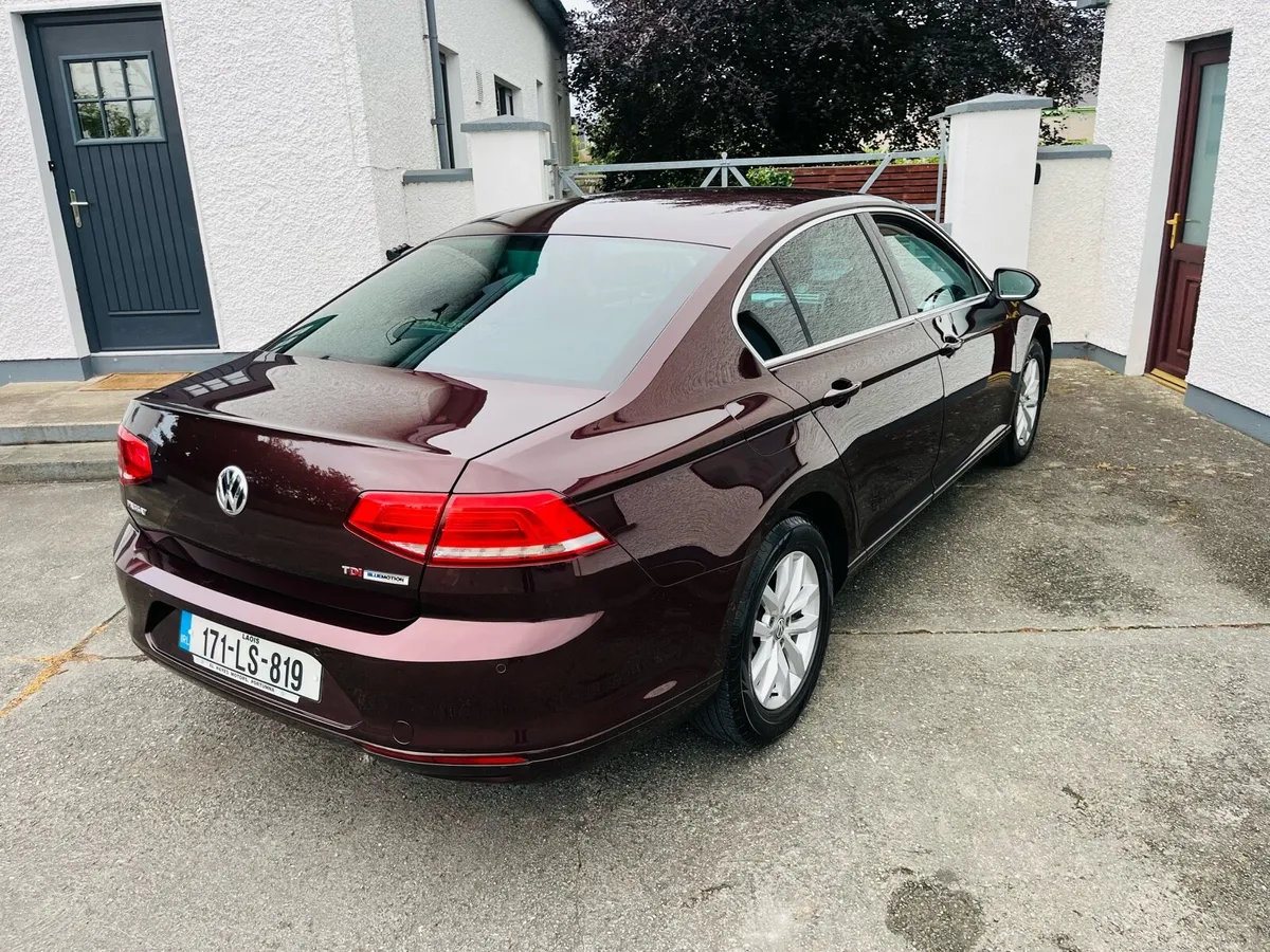 171 VW PASSAT 1.6 DIESEL (NCT 2027) €190 TAX - Image 2